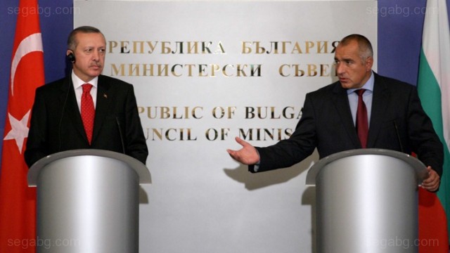 Егото на Борисов е безгранично