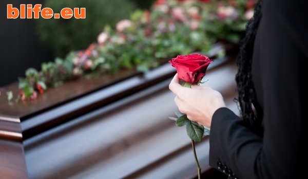 Дал Бог мъртви много