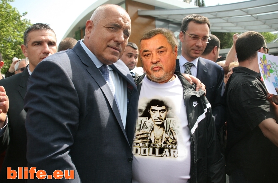 Белият генерал за Слънчев бряг